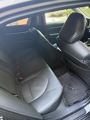 Транспорт: Toyota Camry: 2019 г., 2.5 л, Автомат, Бензин, Седан — 8