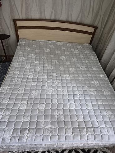 чехии: Двуспальная кровать, Б/у, С матрасом, длина - 200 см — 3