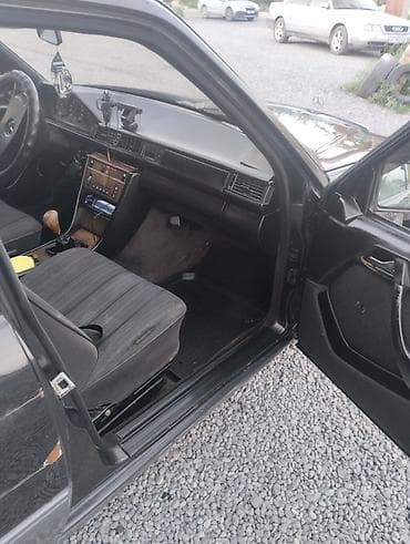 bmb m5: Mercedes-Benz W124: 1989 г., 2.3 л, Механика, Бензин, Седан — 10