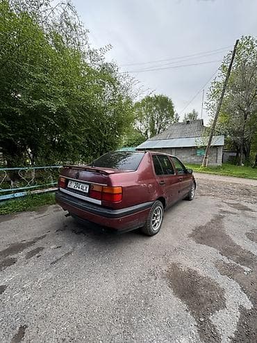 капоты венто: Volkswagen Vento: 1993 г., 1.8 л, Бензин, Седан — 3