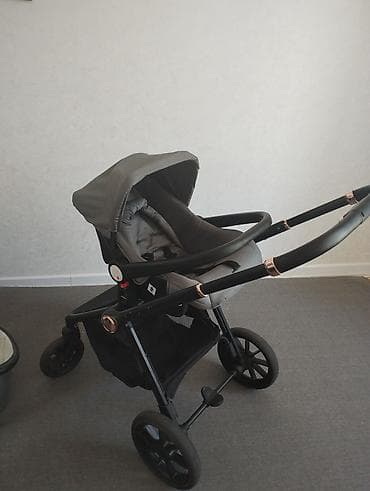 матрасик для коляски: Детская коляска 3 в 1 (люлька + прогулочный блок + автолюлька) Срочно — 4