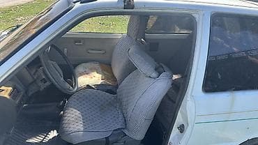 Suzuki Alto: 1990 г., 0.8 л, Ручные, Хэтчбэк — 1