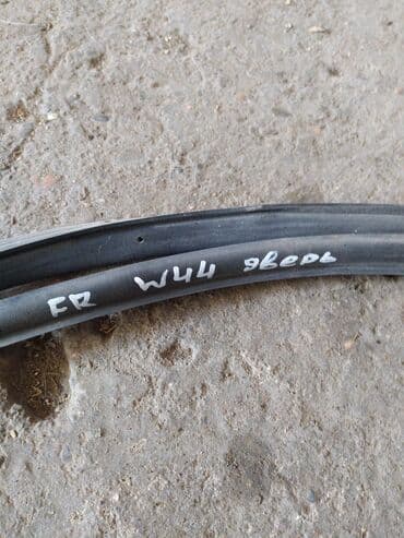 работа склейка пакетов на дому: Mitsubishi Pajero W44 Уплотнитель двери, Митцубиси Паджеро В44 — 2