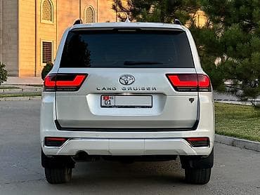 тайота в: Toyota Land Cruiser: 2023 г., 3.5 л, Автомат, Бензин, Внедорожник — 6