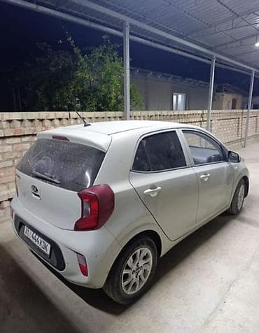 авто в такси: Kia Morning: 2017 г., 1 л, Автомат, Бензин, Хэтчбэк — 2