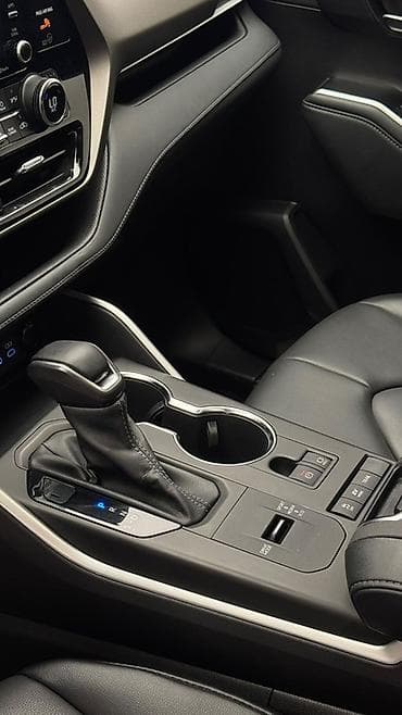 Продажа авто: Toyota Highlander: 2022 г., 2.5 л, Автомат, Гибрид, Кроссовер — 9