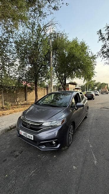 step wgn: Honda Fit: 2018 г., 1.5 л, Автомат, Бензин, Хэтчбэк — 3