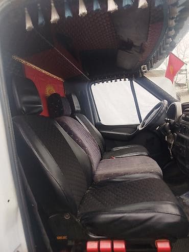 субару продаю: Mercedes-Benz : 1998 г., 2.2 л, Механика, Дизель, Бус — 7