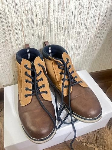 Деми сапоги для мальчиков возраста 10-11 лет Марка: Nautica Куплены в