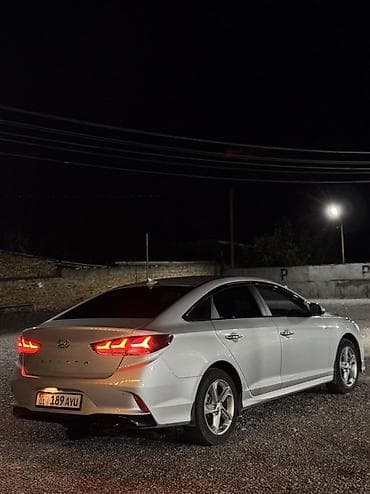12600: Hyundai Sonata: 2022 г., 2 л, Автомат, Бензин, Седан — 3