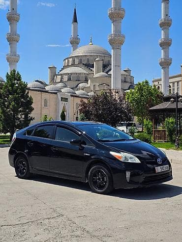 продаю или меняю на япошку: Toyota Prius: 2014 г., 1.8 л, Вариатор, Гибрид, Седан — 2