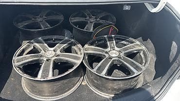 lexus lx 570 2017: Литые Диски R 20 Комплект, отверстий - 5 — 1