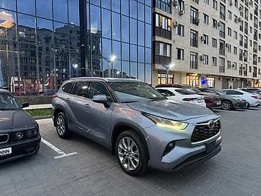 фура жак: Toyota Highlander: 2023 г., 2.5 л, Автомат, Гибрид, Кроссовер — 3