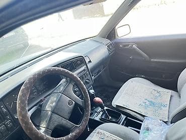 Volkswagen Passat Variant: 1992 г., Кол менен иштөөчү, Универсал — 3