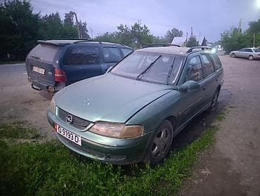 Opel Vectra: 2001 г., Механика, Бензин, Универсал