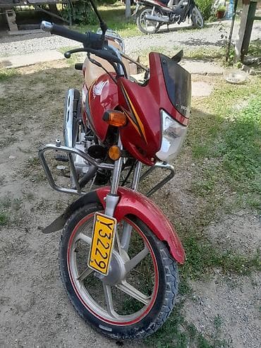 мотоцикл нейкед: Honda CG 125 Fan (примерная модификация) — городской/пригородный — 1