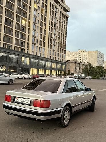 машина авди: Audi 100: 1992 г., 2 л, Кол менен иштөөчү, Газ, Седан — 4