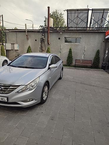 соната элф: Hyundai Sonata: 2011 г., 2 л, Автомат, Газ, Седан — 9