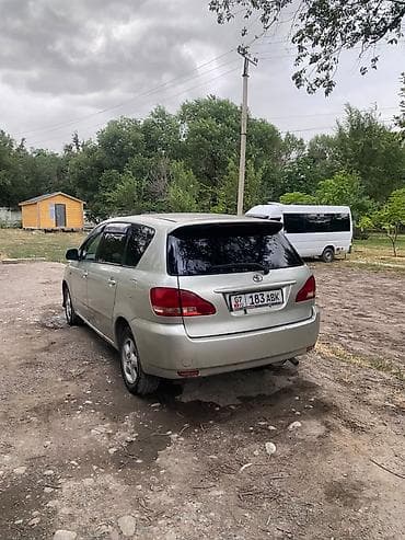 Toyota Ipsum: 2002 г., 2.4 л, Автомат, Бензин, Минивэн — 4