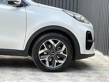 Продажа авто: Kia Sportage: 2019 г., 2 л, Автомат, Дизель, Кроссовер — 9