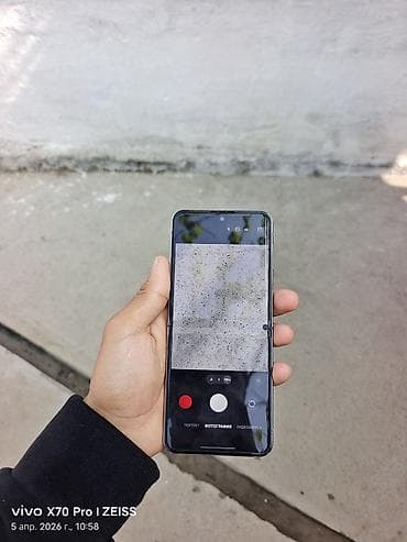 сколько стоит скрытый камера: Samsung Galaxy Z Flip 5, Б/у, 256 ГБ, цвет - Голубой — 3