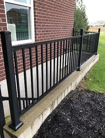 Ремонт и строительство: Изготовление перил Материал: Металл, Для дома — 4