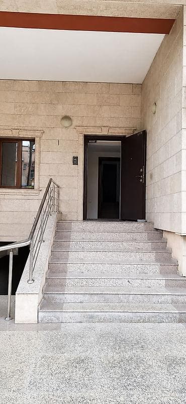 Недвижимость: Аренда офисов, 150 м², В жилом комплексе, С отдельной кухней, С отдельным входом, С отдельным сан узлом — 4
