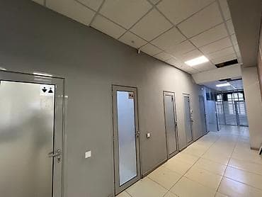 азия магазин: Аренда офисов, 100 м², В бизнес центре, 1 линия — 5