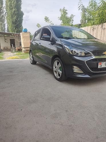 Продажа авто: Chevrolet Spark: 2018 г., 1 л, Вариатор, Бензин, Хэтчбэк — 3