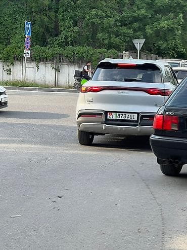 BYD Song Plus: 2026 г., Гибрид, Кроссовер