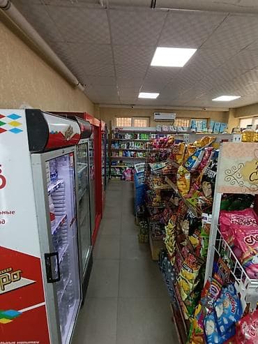 110: Продажа магазинов В жилом доме, 66 м², Старый ремонт, Отдельный вход, 1 этаж — 4