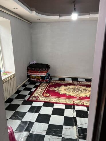 ишу дом беловодский: 30 м², 2 комнаты, Подвал, погреб, Забор, огорожен — 1