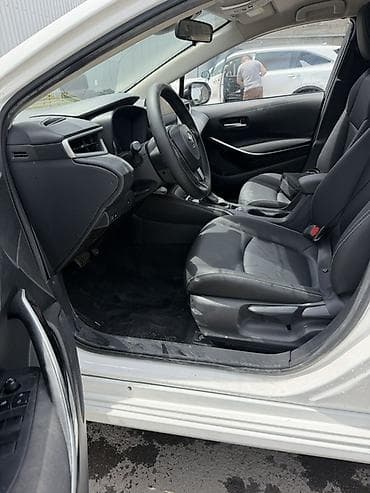 corolla 2004: Toyota Corolla: 2021 г., 1.8 л, Вариатор, Гибрид, Седан — 3