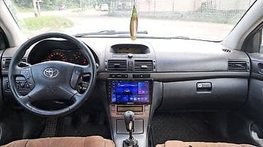 Унаа сатуу: Toyota Avensis: 2004 г., 2 л, Кол менен иштөөчү, Дизель, Универсал — 6