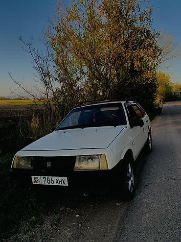 Продажа авто: ВАЗ (ЛАДА) 2109: 1991 г., Механика, Хэтчбэк — 2