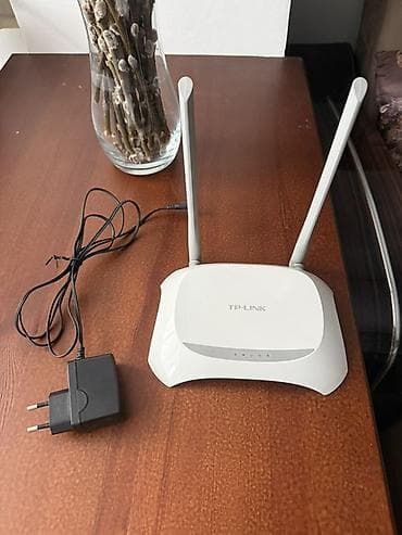 Продаю TP-Link TL-WR840N (RU) Ver.2.0 — беспроводной маршрутизатор