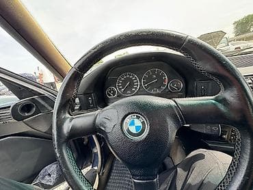 BMW 5 series: 1990 г., 2.5 л, Механика, Бензин, Седан