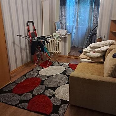 105: ТЦ Весна Сдается 3х ком квартира Этаж: 1 из 5 Серия: 105 — 2