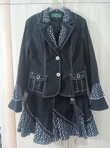 Костюм женский, новый