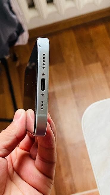 nokia e7: IPhone 15, Б/у, 128 ГБ, Белый, Защитное стекло, Чехол, 85 % — 8