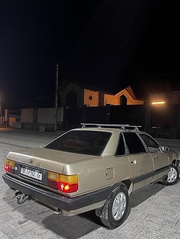 ауди перходка: Audi 100: 1985 г., 1.8 л, Ручные, Бензин, Седан — 5