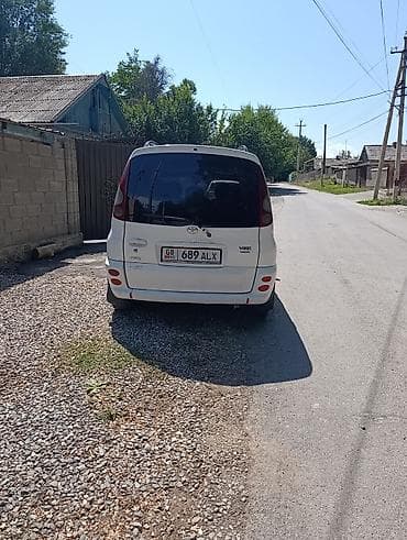 ланкрузер прадо: Toyota Yaris: 2001 г., 1.5 л, Механика, Бензин, Универсал — 4