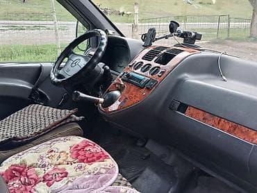 Легкий грузовик, Mercedes-Benz — 7