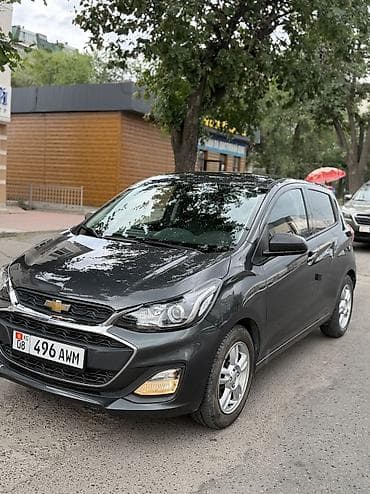 chevralet lacetti: Chevrolet Spark: 2019 г., 1 л, Автомат, Бензин, Хэтчбэк — 2