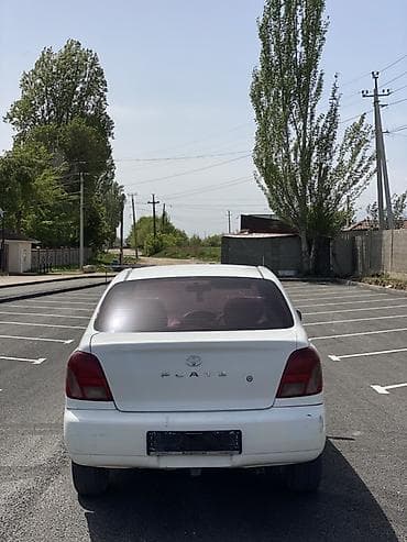 полик 5 д: Toyota Platz: 2002 г., 1.5 л, Автомат, Бензин, Седан — 3