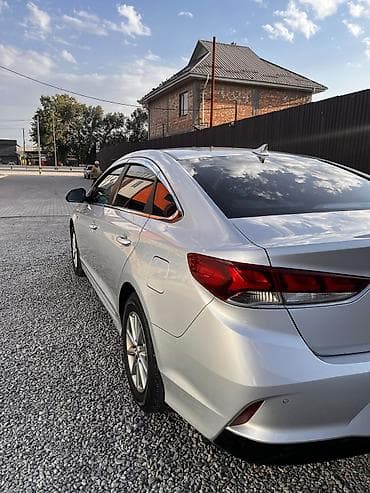 v klass: Hyundai Sonata: 2020 г., Автомат, Бензин, Седан — 4