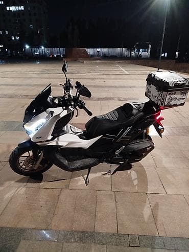 pm 2 5: Макси-скутер Honda, 180 куб. см, Бензин, Новый — 6