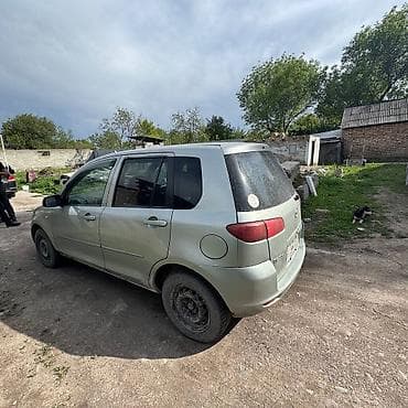 honda e: Mazda Demio: 2003 г., 1.5 л, Автомат, Газ, Хэтчбэк — 9