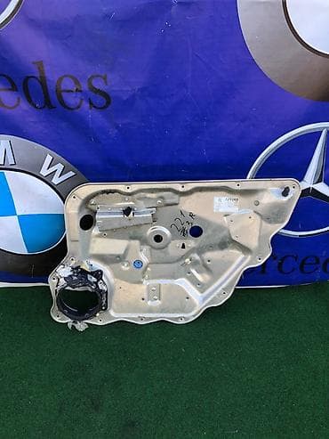 key maker: Механизм стеклоподъемника Заднее правое Mercedes-Benz, 2010 г., Б/у, Оригинал — 1