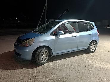 audi 80 унаа: Honda Fit: 2004 г., 1.3 л, Механика, Бензин, Хэтчбэк — 4